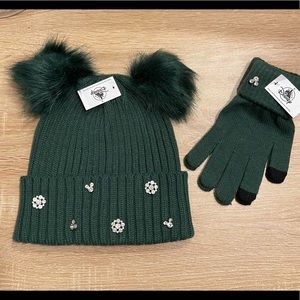 **NWT Official Disney Hat & Glove Matching set**